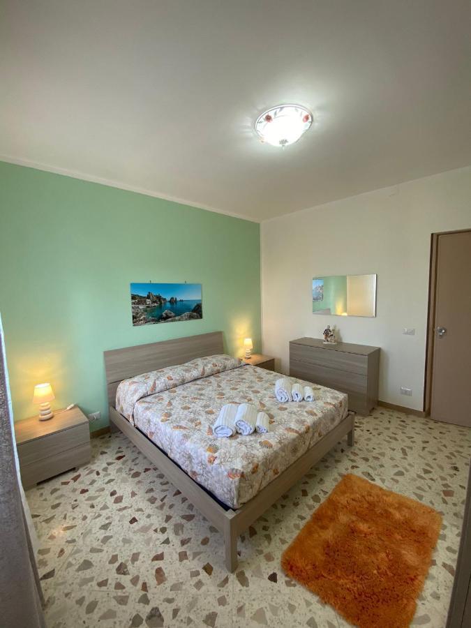 L'orizzonte Di Calabianca Holiday home *