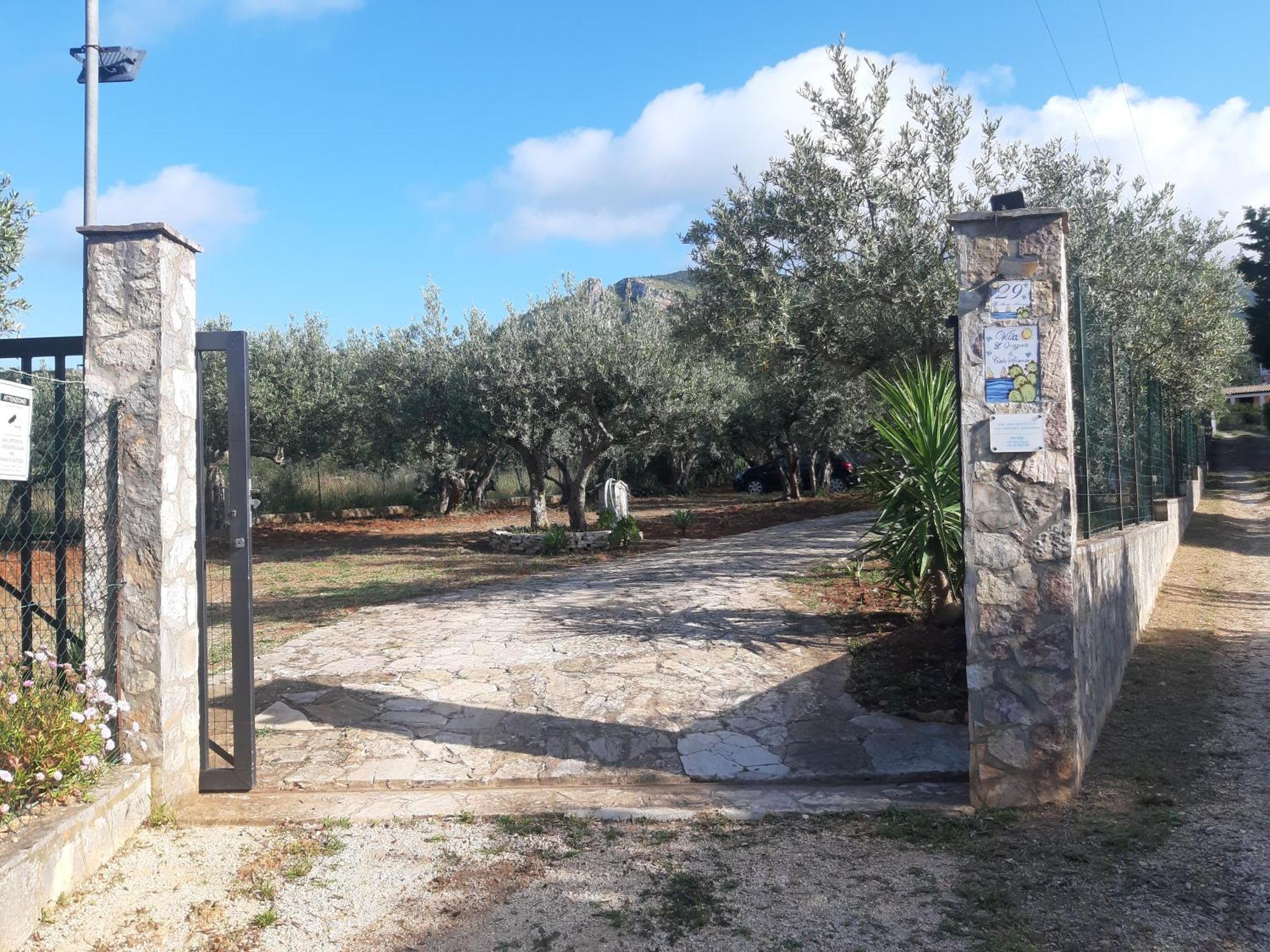 L'orizzonte Di Calabianca Holiday home *